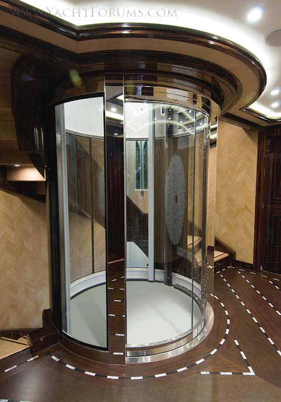 23696-review-oceanco-269-alfa-nero-20.-myan-elevator.jpg