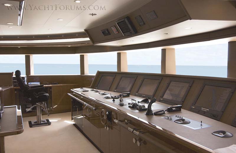 23706-review-oceanco-269-alfa-nero-30.-myan-bridge.jpg