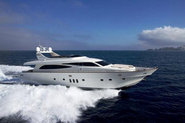Canados-launches-two-Canados-86-motor-yachts-665x443.jpg