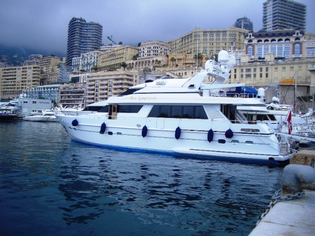 BLUE SYMPHONIE Yacht