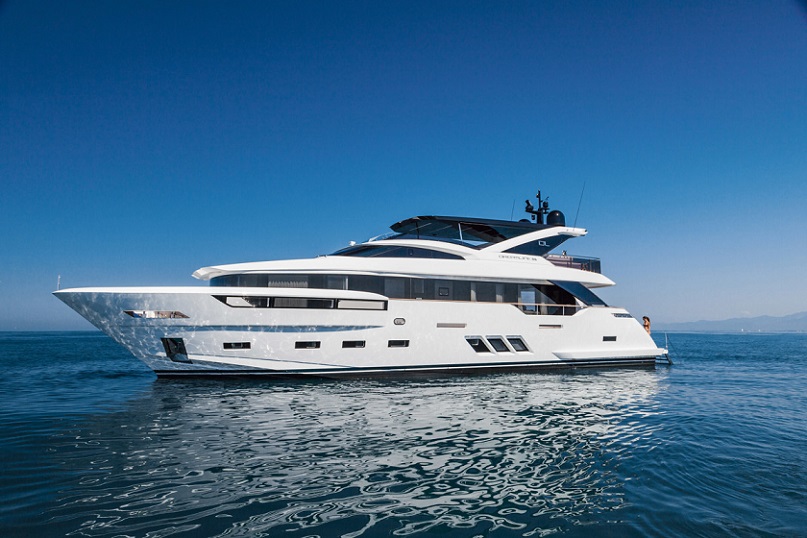 Dreamline Yachts Launch 4th DL26.jpg