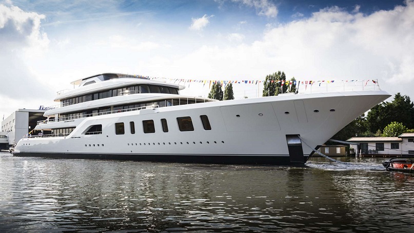 Feadship Launches 92M Aquarius (3).jpg