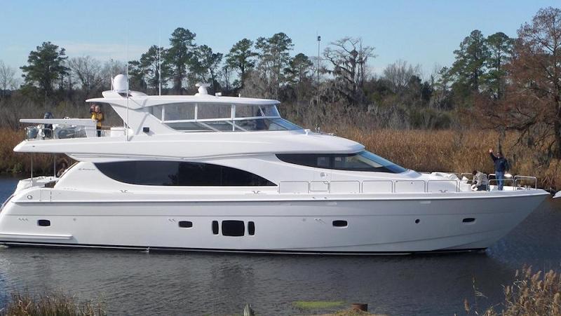 Hatteras delivers 80-foot motoryacht.jpg