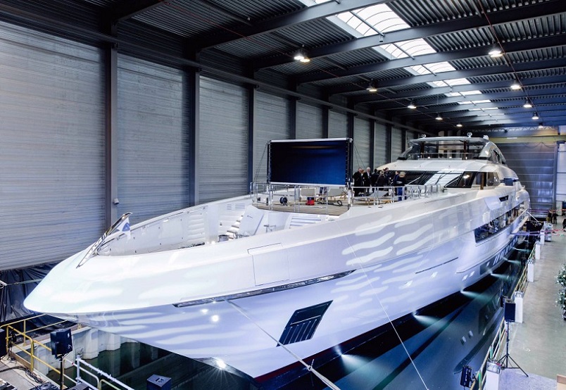 Heesen Christens 70M Galactica Super Nova.jpeg