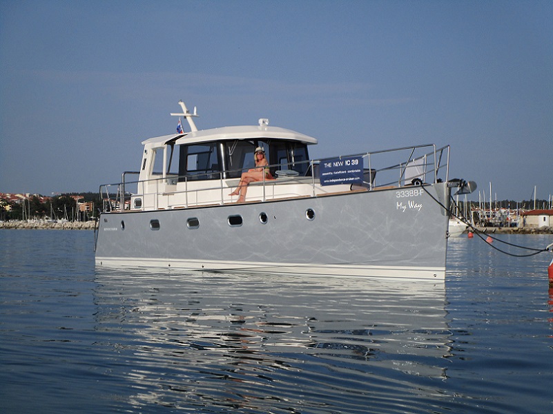 Independence Cruiser IC39 (1).jpg