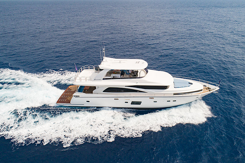 Johnson Yachts Ship 80-foot yacht (3).jpg