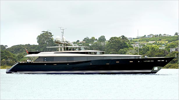 loretta-anne-yacht.jpg