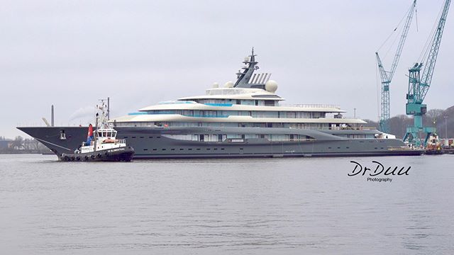 Lurssen Floats Out 130+M Project Shu (2).jpg