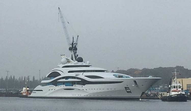 Lurssen Launches 100+M Project Jupiter.jpg