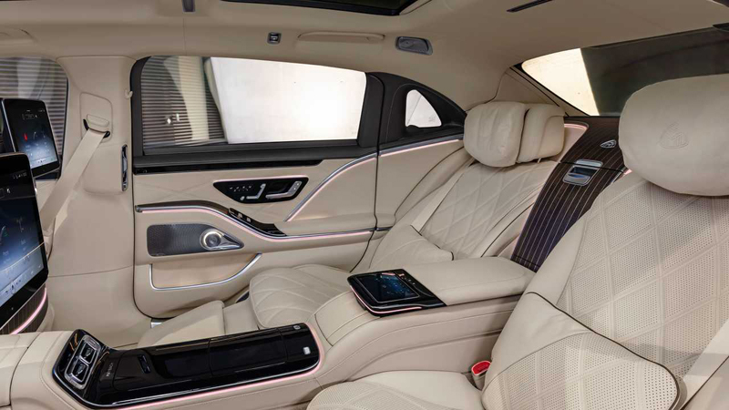 Mercedes-maybach-s680.jpg