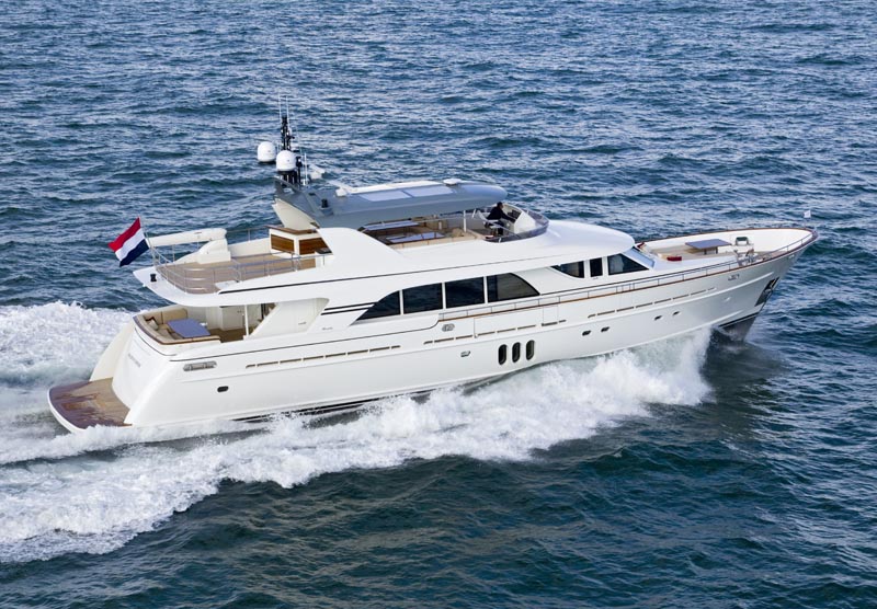 Mulder 98 Flybridge Motoryacht SeaTrial.jpg