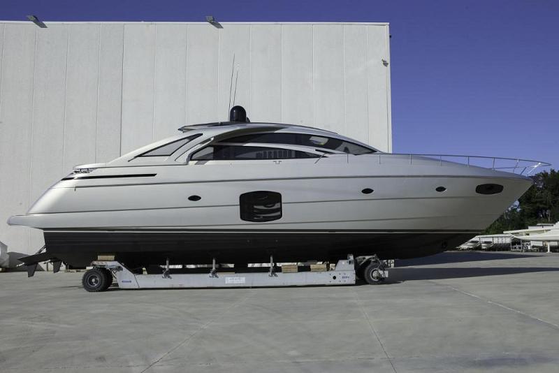 Pershing launches first Pershing 70.jpg