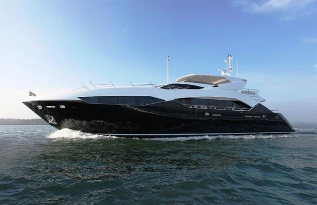 Second-Predator-115-motor-yacht-Never-Say-Never-delivered-by-Sunseeker-665x430.jpg