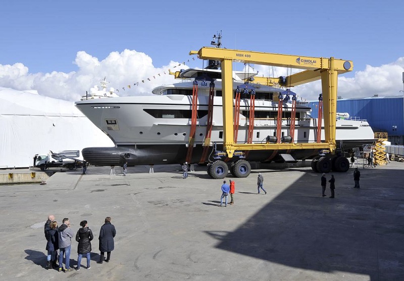 Second SanLorenzo 42M Explorer Launches.jpg