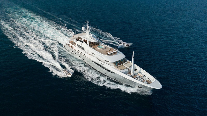 yacht deep blue amels