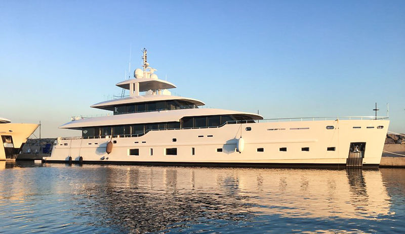 SES Yachts Deliver 42M K to owners.jpg