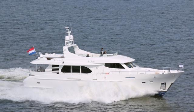 Superyacht-My-Way-running-665x386.jpg