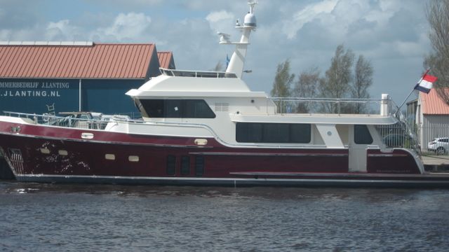 privateer yachts trawler