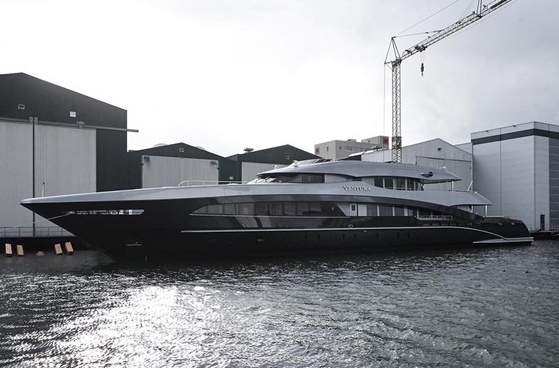 Ventura Heesen Yachts.jpg