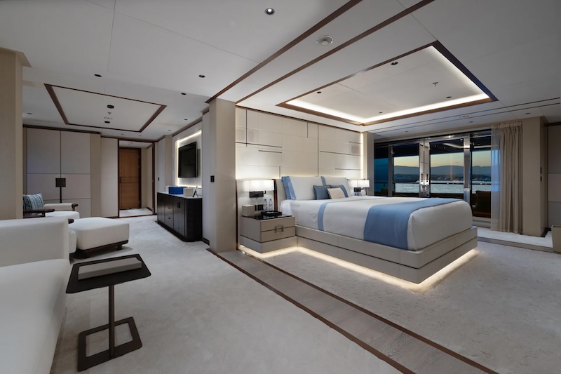 yacht-zazou-interior-23_tbpmdf-1 kopyası.jpg